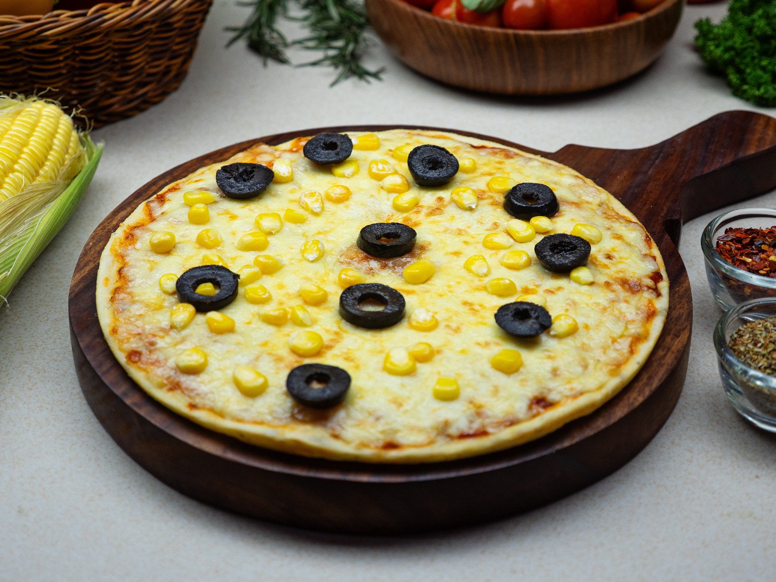 Sun & Earth Pizza                                         